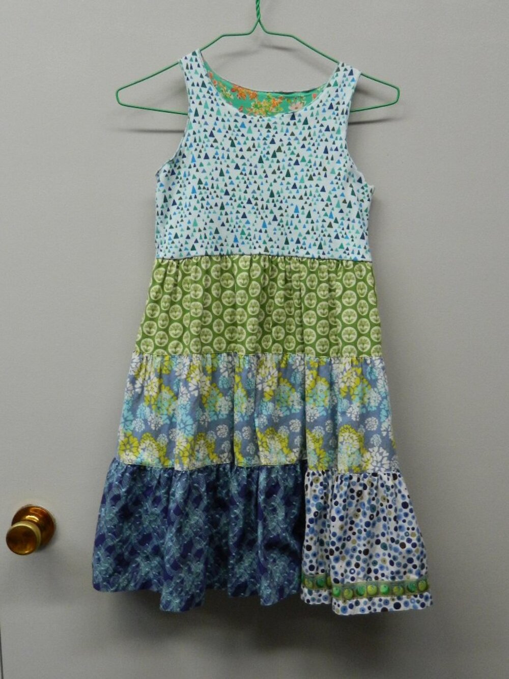 Matilda Jane Platinum Tiered Tank Dress Triangle Trees Floral size 8